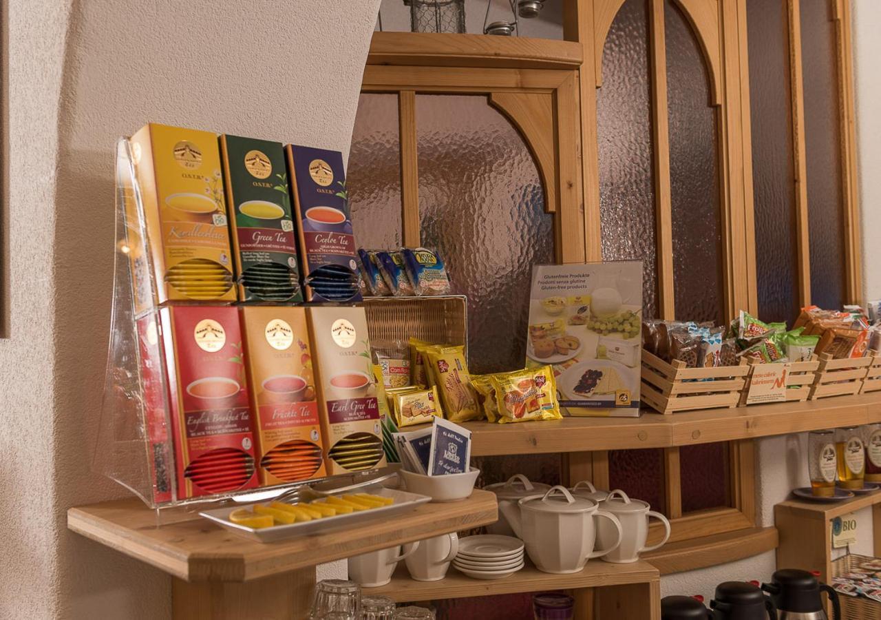 Hotel Daniela リヴィーニョ エクステリア 写真