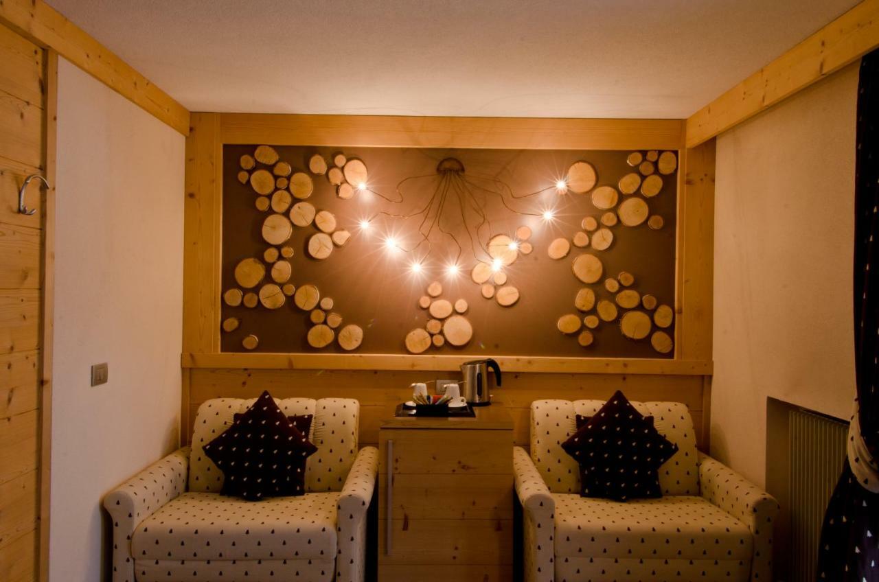 Hotel Daniela リヴィーニョ エクステリア 写真